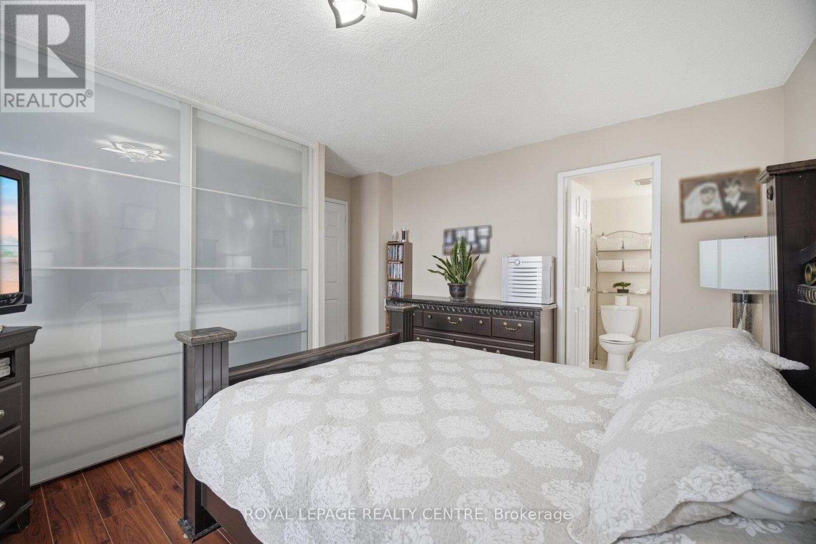 1201 - 2556 Argyle Road, Mississauga, Ontario  L5B 2H6 - Photo 26 - W13062466