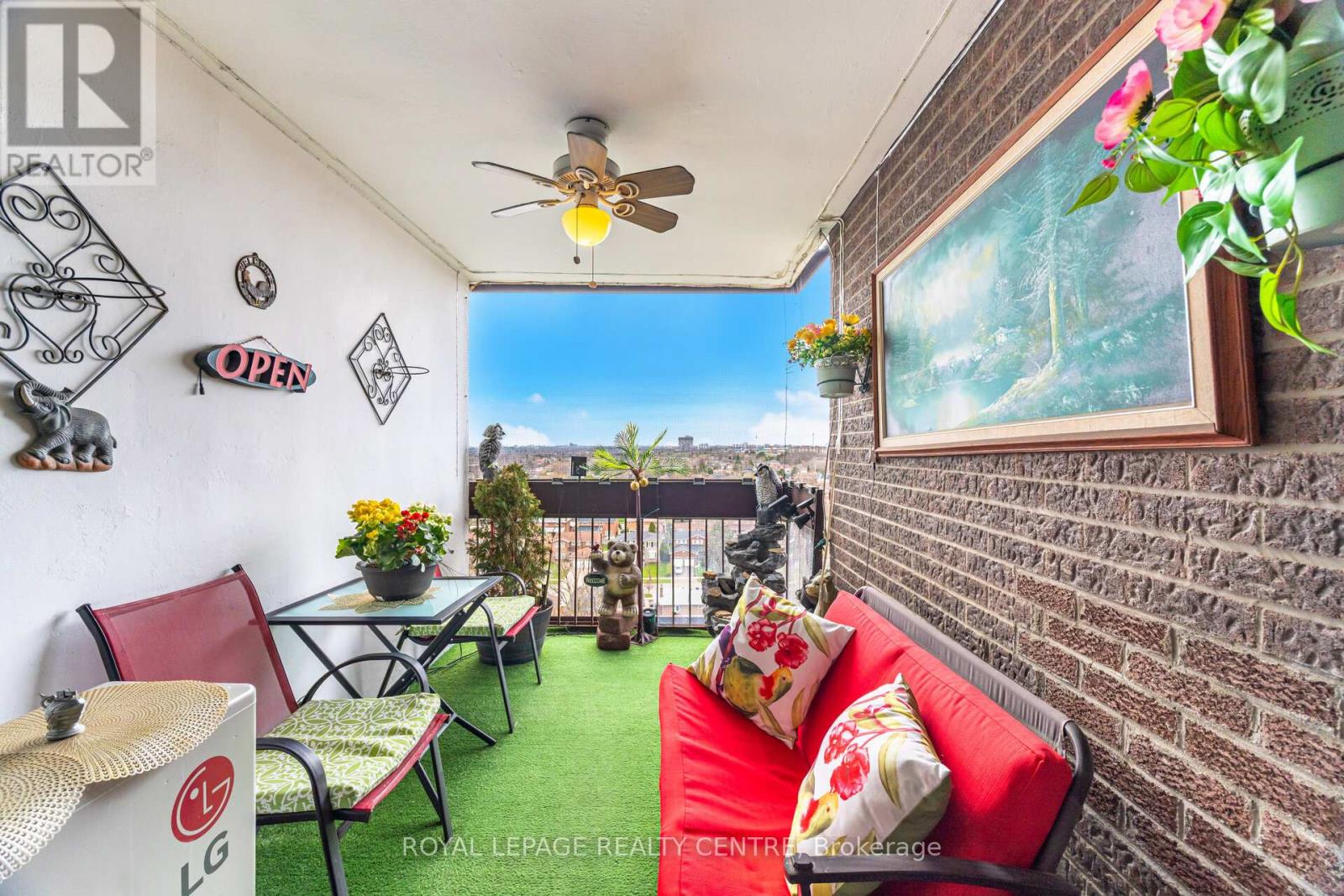 1201 - 2556 Argyle Road, Mississauga, Ontario  L5B 2H6 - Photo 38 - W13062466