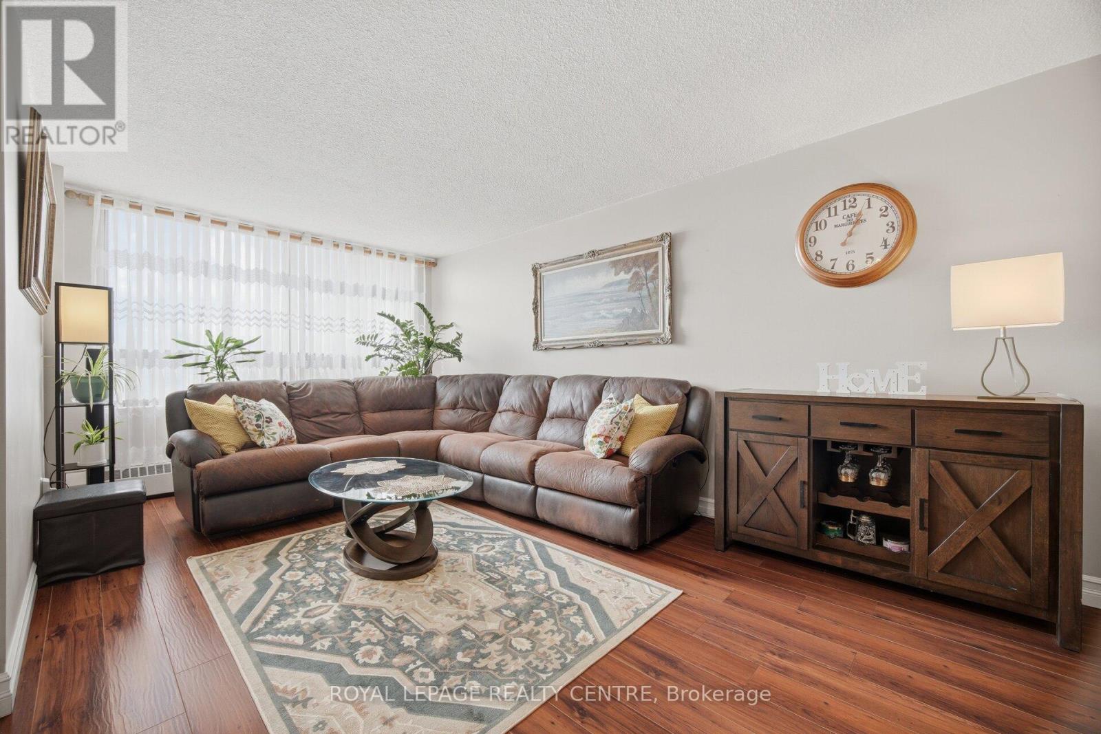 1201 - 2556 Argyle Road, Mississauga, Ontario  L5B 2H6 - Photo 9 - W13062466