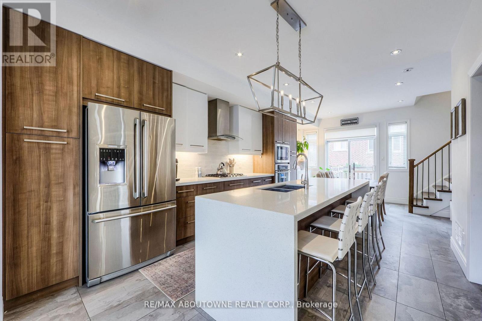 321 Dalesford Road, Toronto, Ontario  M8Y 1G8 - Photo 11 - W13062476