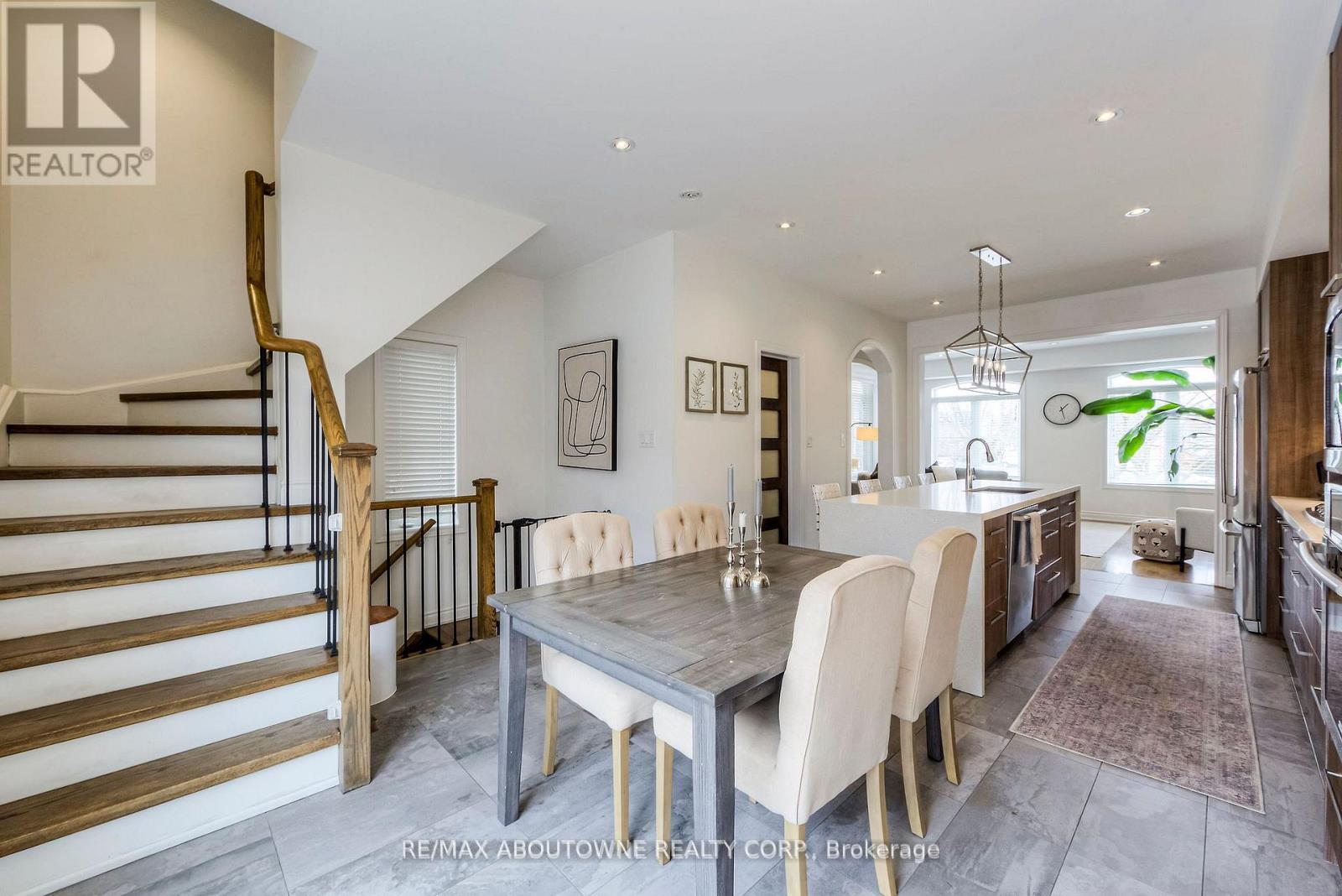 321 Dalesford Road, Toronto, Ontario  M8Y 1G8 - Photo 20 - W13062476