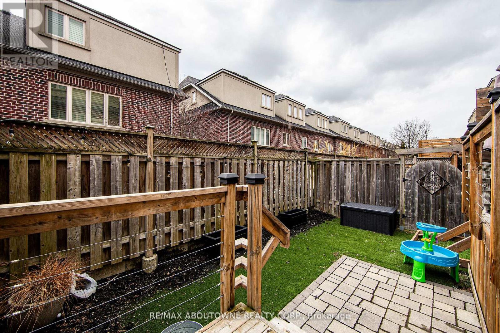 321 Dalesford Road, Toronto, Ontario  M8Y 1G8 - Photo 38 - W13062476