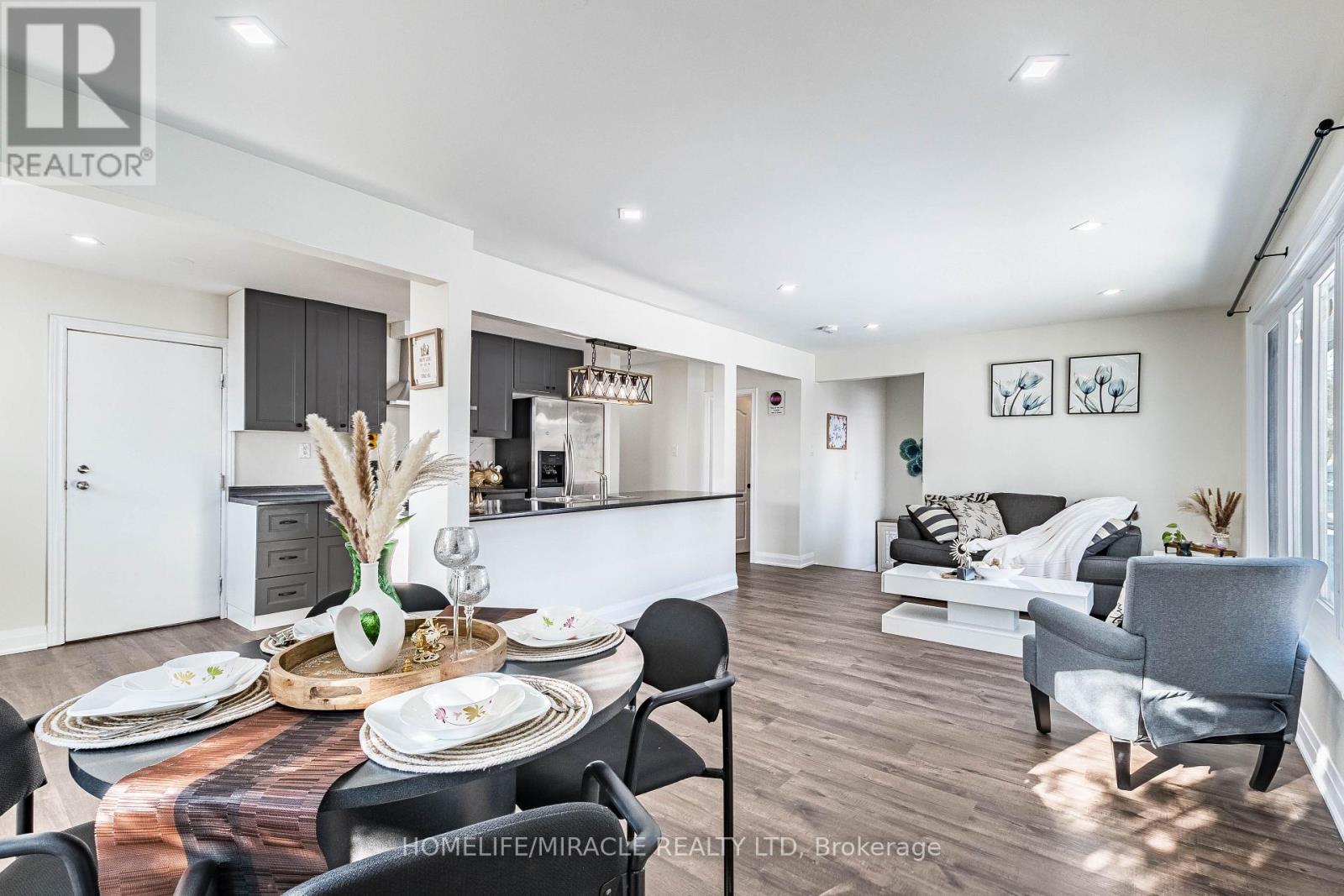 36 Mclaughlin Road N, Brampton, Ontario  L6X 1Y5 - Photo 10 - W13062526