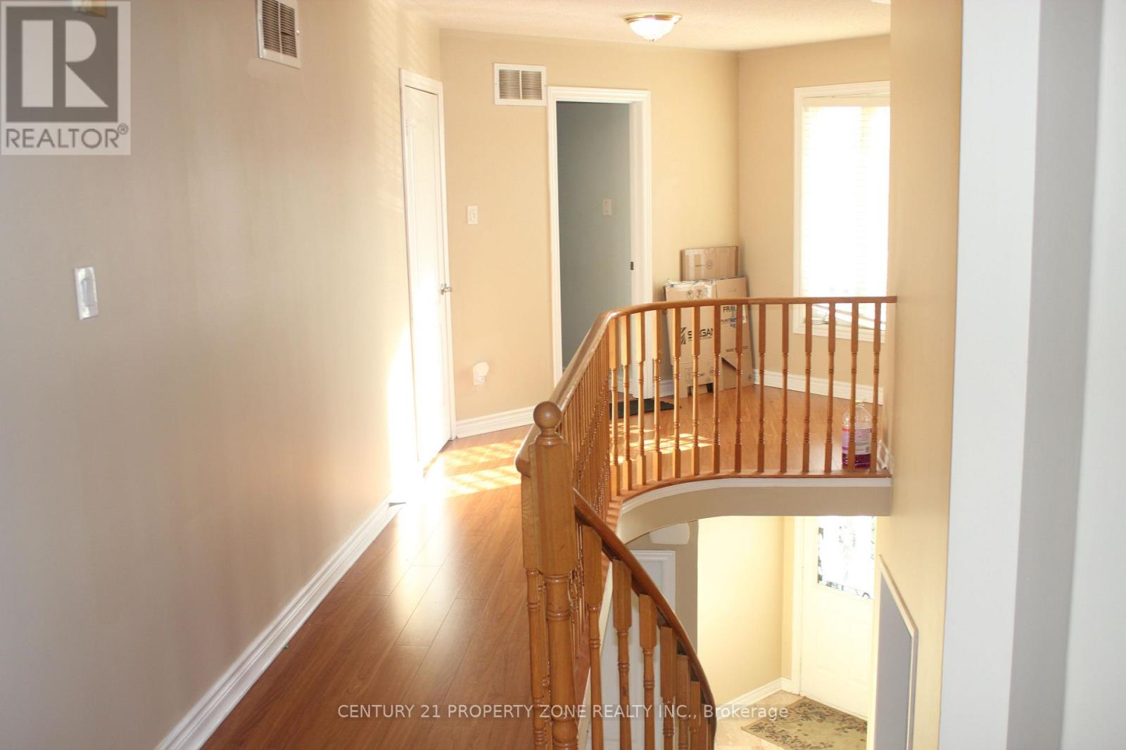 135 Sunny Meadow Boulevard, Brampton, Ontario  L6R 2H8 - Photo 21 - W13062550
