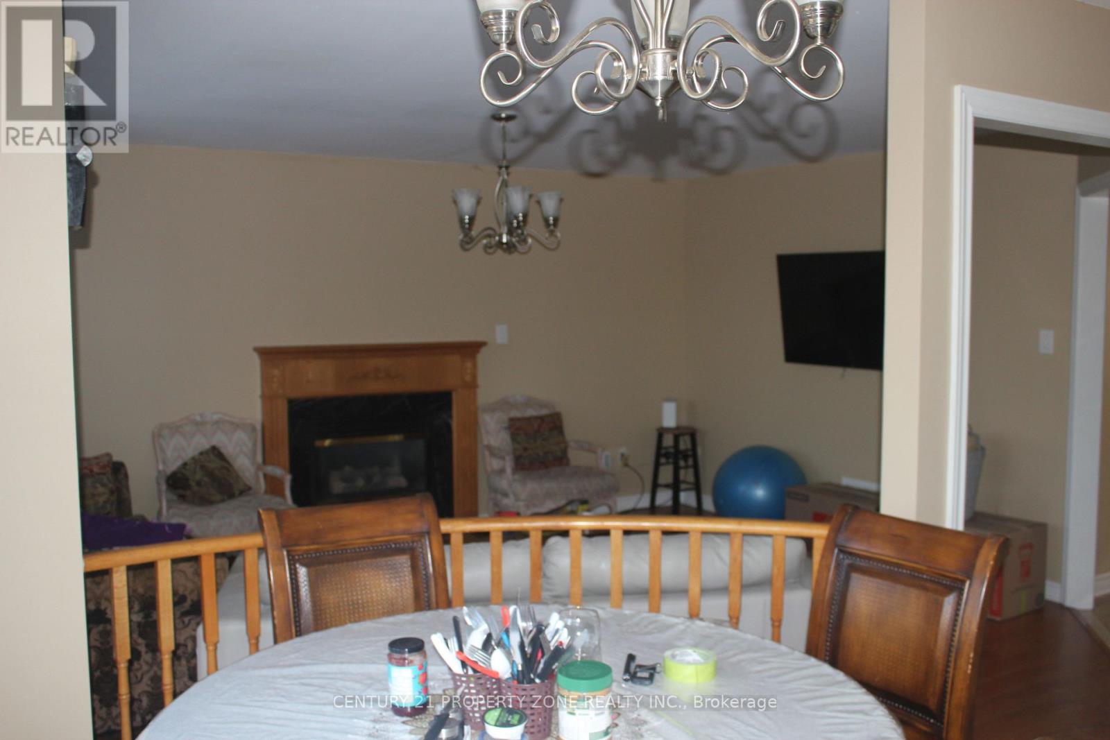 135 Sunny Meadow Boulevard, Brampton, Ontario  L6R 2H8 - Photo 30 - W13062550