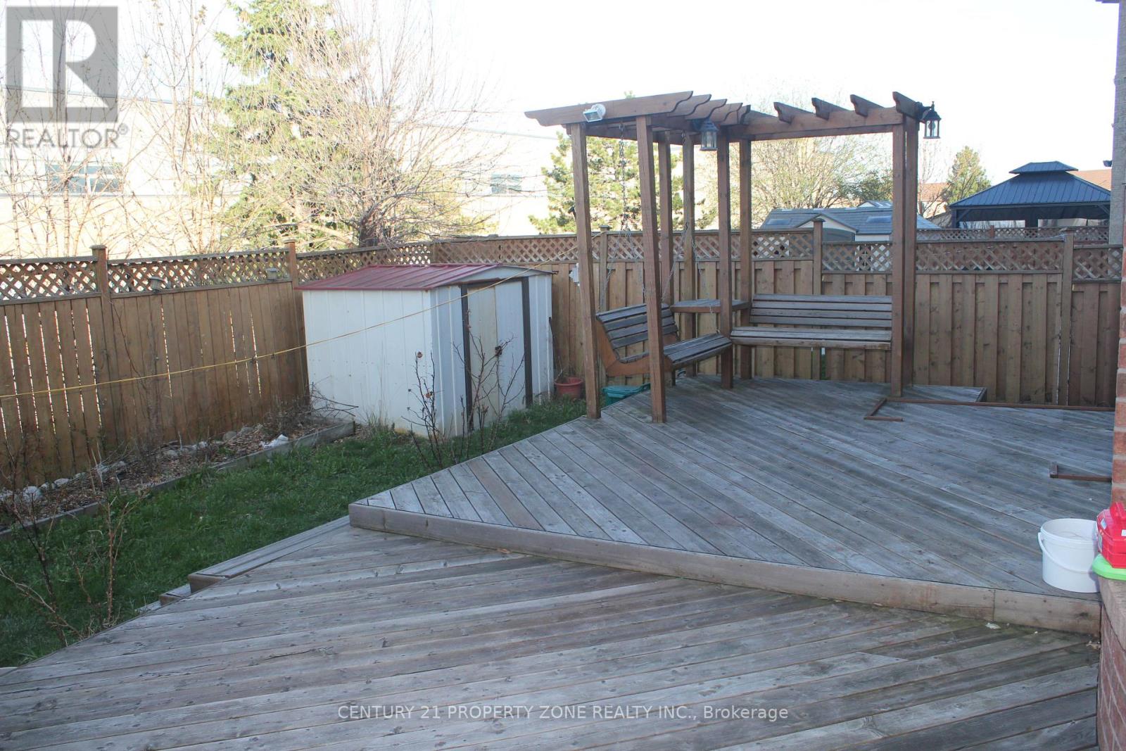 135 Sunny Meadow Boulevard, Brampton, Ontario  L6R 2H8 - Photo 31 - W13062550