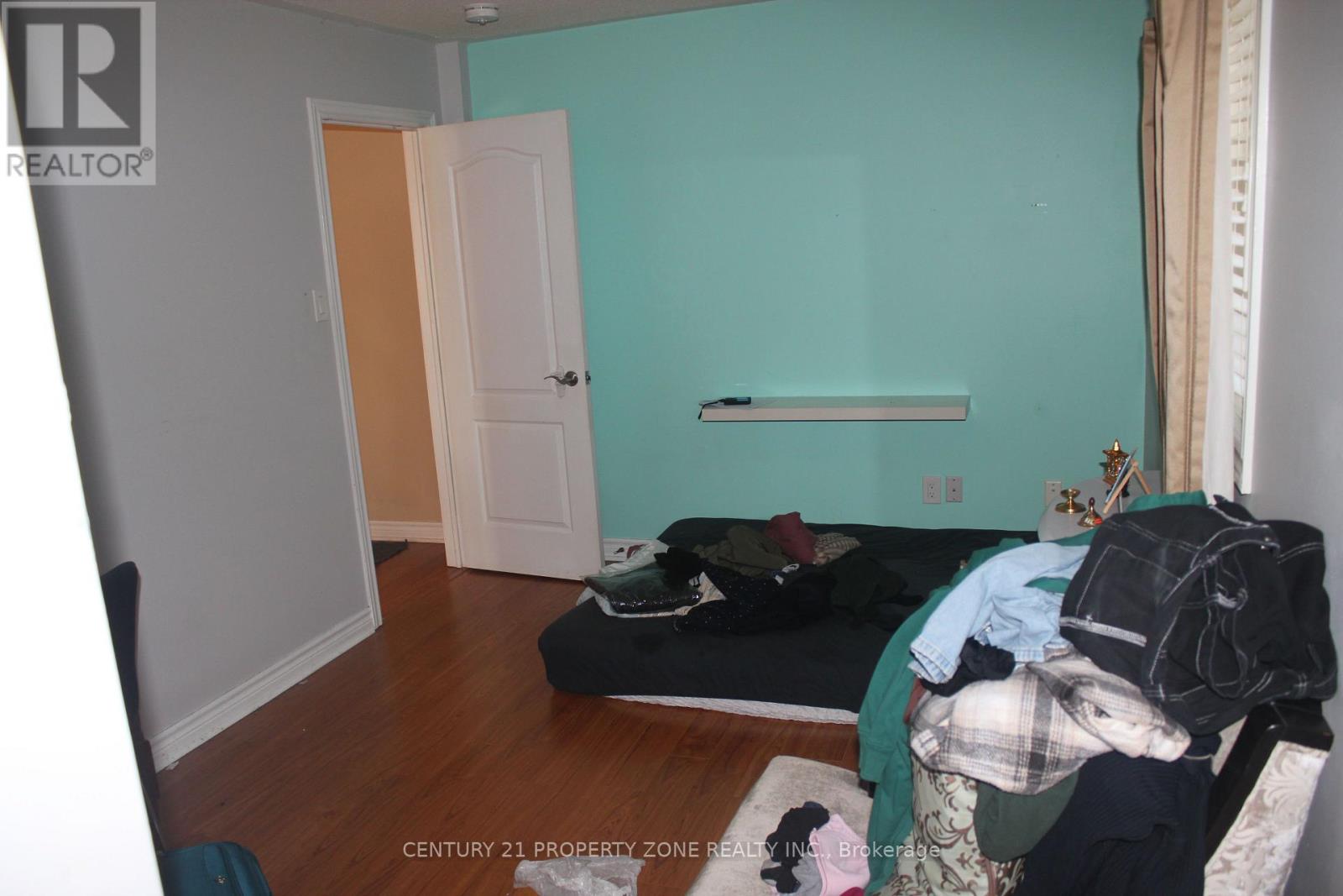 135 Sunny Meadow Boulevard, Brampton, Ontario  L6R 2H8 - Photo 7 - W13062550