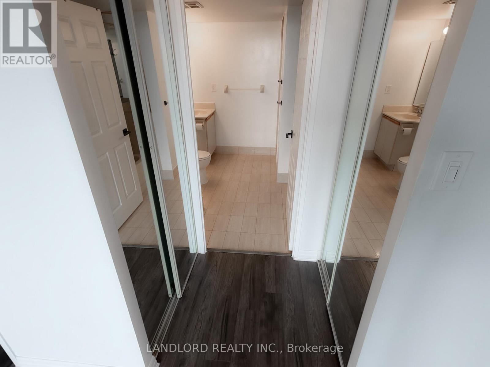 1501 - 30 Malta Avenue, Brampton, Ontario  L6V 4A4 - Photo 15 - W13062628