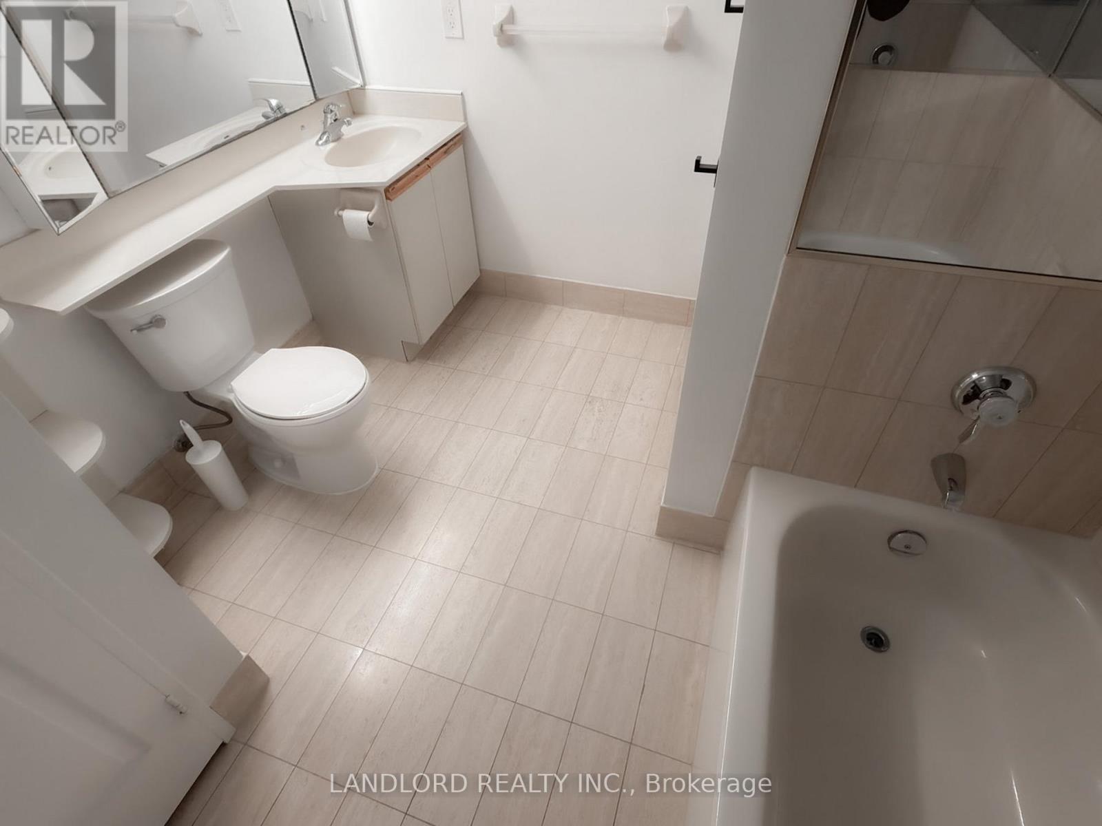 1501 - 30 Malta Avenue, Brampton, Ontario  L6V 4A4 - Photo 16 - W13062628