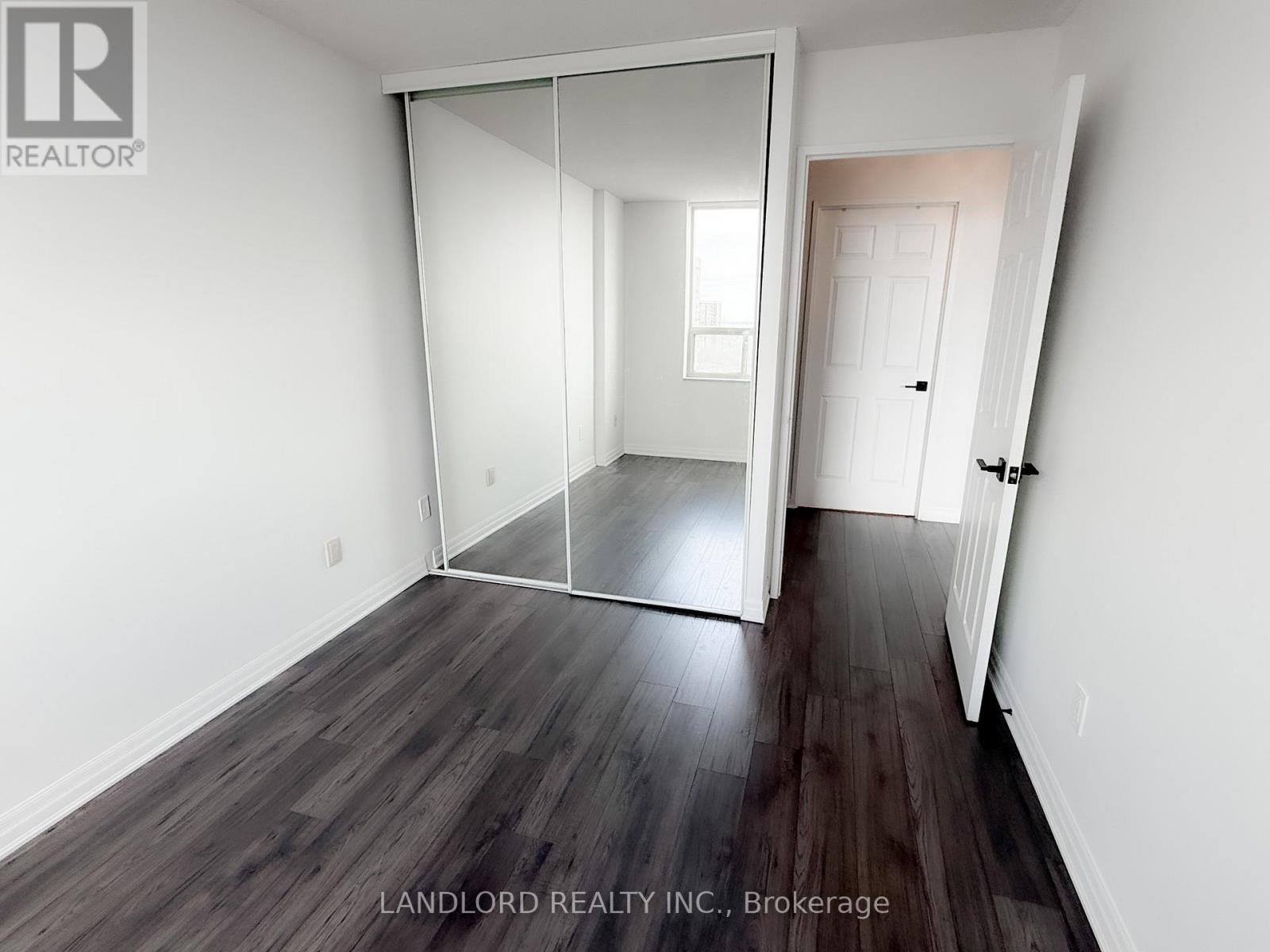 1501 - 30 Malta Avenue, Brampton, Ontario  L6V 4A4 - Photo 19 - W13062628
