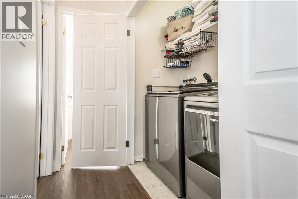 12 Griffiths Avenue, Cambridge, Ontario  N1P 1J7 - Photo 5 - 40822488