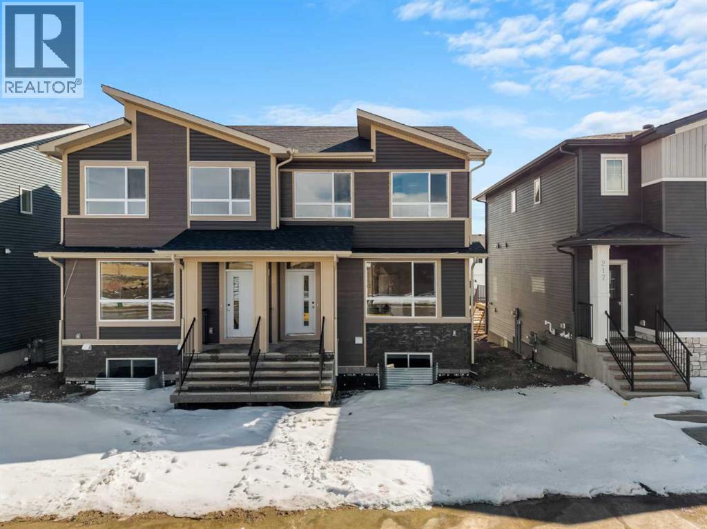 213 Bridgeport Gate, Chestermere, Alberta  T1X 3E2 - Photo 1 - A2300235