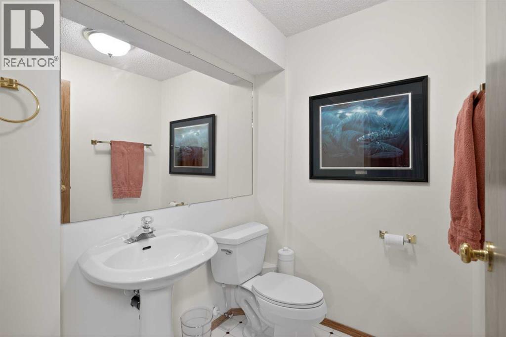 81 Riverwood Crescent SE, Calgary, Alberta  T2C 4B2 - Photo 33 - A2302889