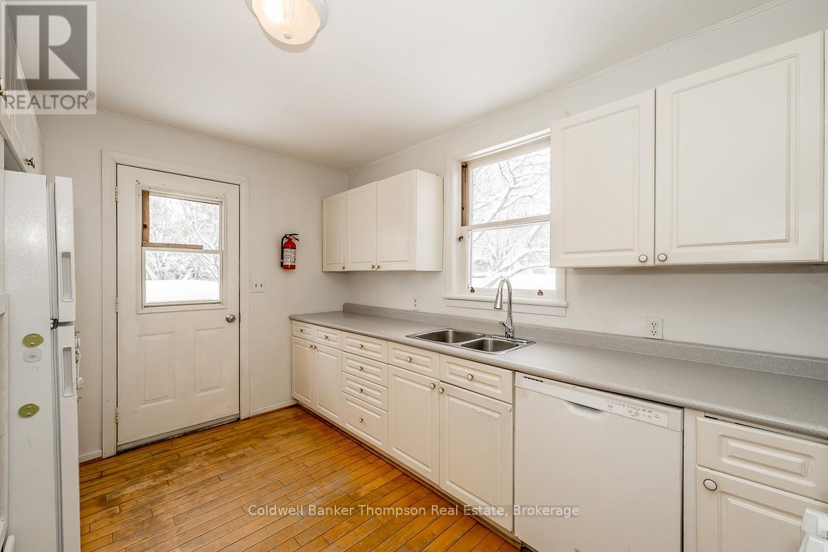 145 Front Street, Bracebridge, Ontario  P1L 1J7 - Photo 9 - X13047944