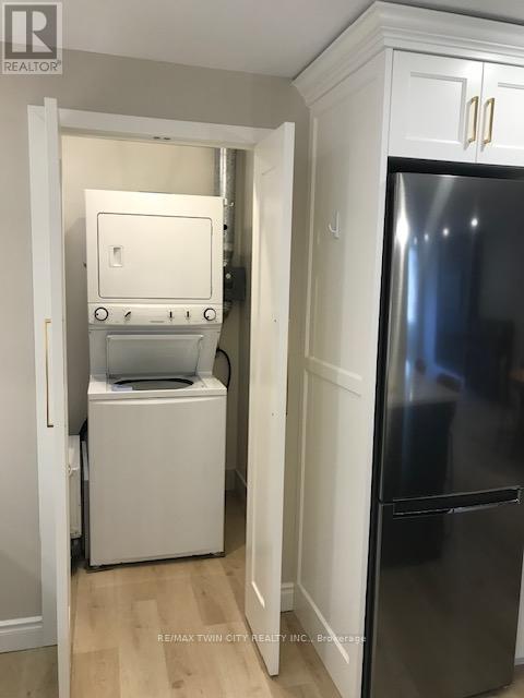 502 - 35 Green Valley Drive, Kitchener, Ontario  N2P 2A5 - Photo 6 - X13062416