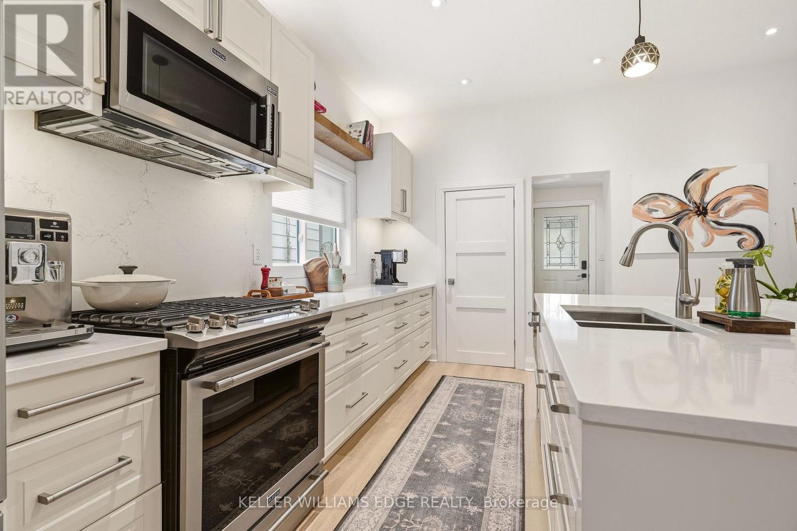 14 Holme Street, Brantford, Ontario  N3T 4Z6 - Photo 8 - X13062418