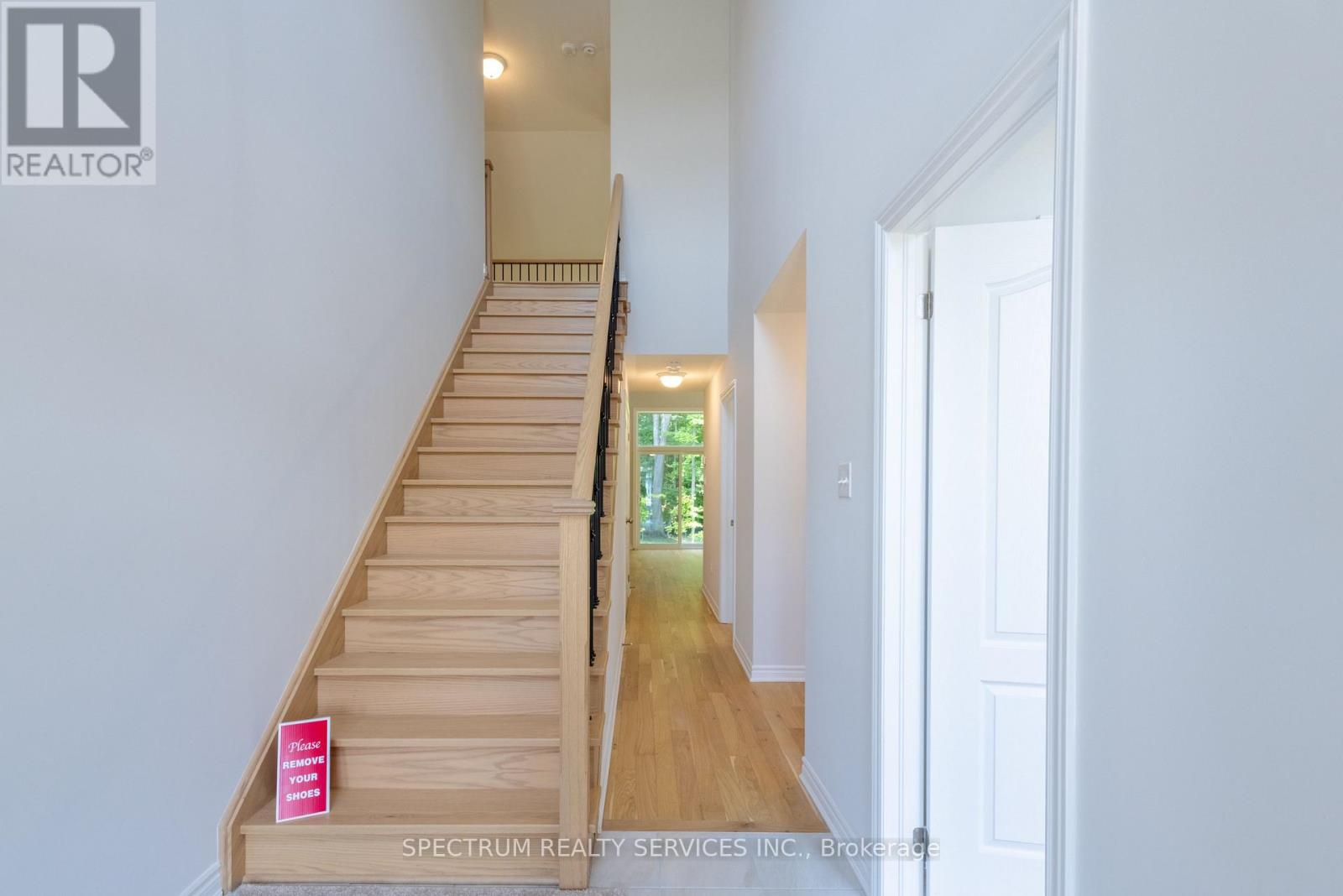 135 Marina Village Drive, Georgian Bay, Ontario  L0K 1S0 - Photo 2 - X13062522