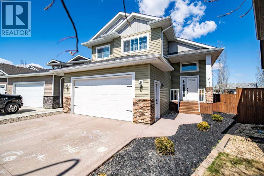 53 Portway Close, Blackfalds, Alberta  T4M 0G7 - Photo 3 - A2306440