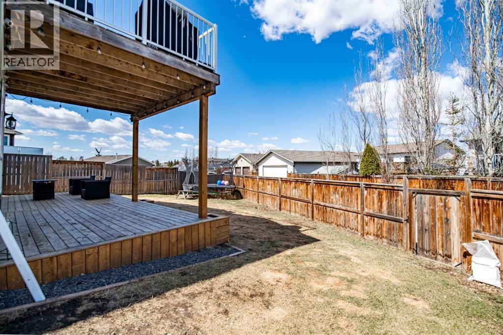 53 Portway Close, Blackfalds, Alberta  T4M 0G7 - Photo 6 - A2306440