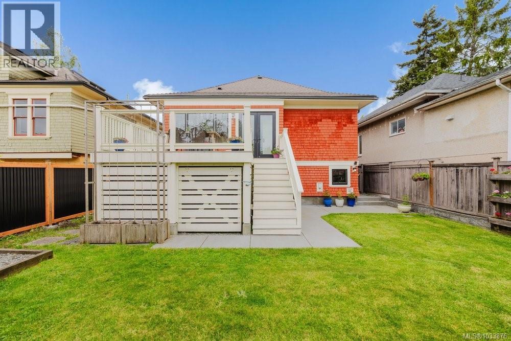 1903 Duchess St, Victoria, British Columbia  V8R 4W2 - Photo 36 - 1033876