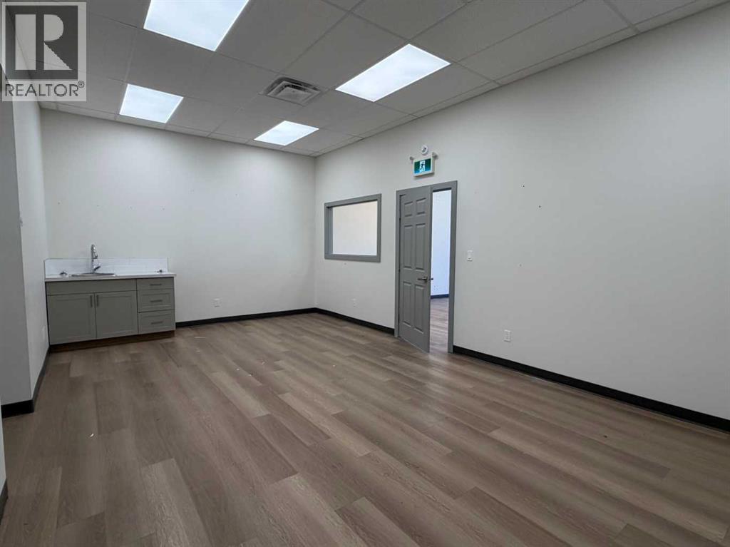 C5, 5580 45 Street, Red Deer, Alberta  T4N 1L1 - Photo 7 - A2305602