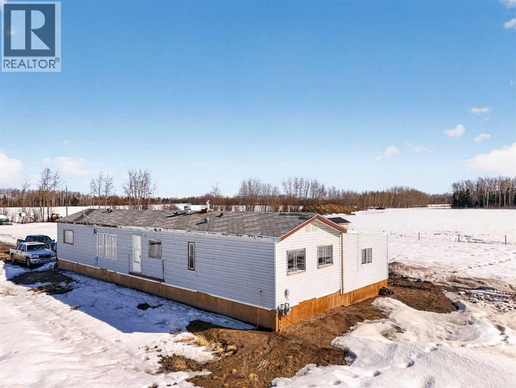 107216 Rge Rd 130, Rural Mackenzie County, Alberta  T0H 2H0 - Photo 4 - A2306268