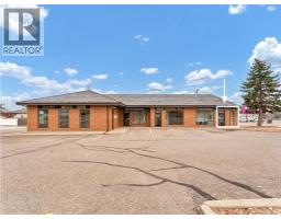 4, 809 Bullivant Crescent SW, Medicine Hat, Alberta