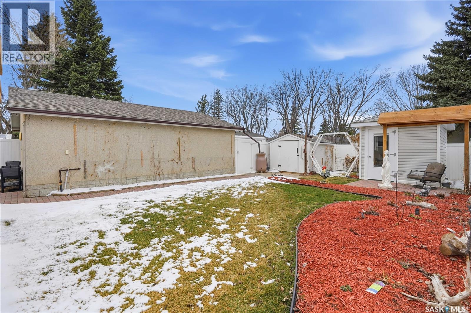 110 Mccarthy Boulevard N, Regina, Saskatchewan  S4R 6A4 - Photo 35 - SK034397