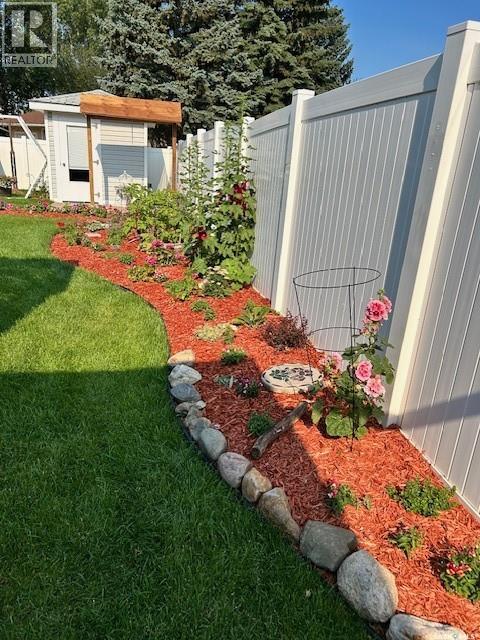 110 Mccarthy Boulevard N, Regina, Saskatchewan  S4R 6A4 - Photo 37 - SK034397