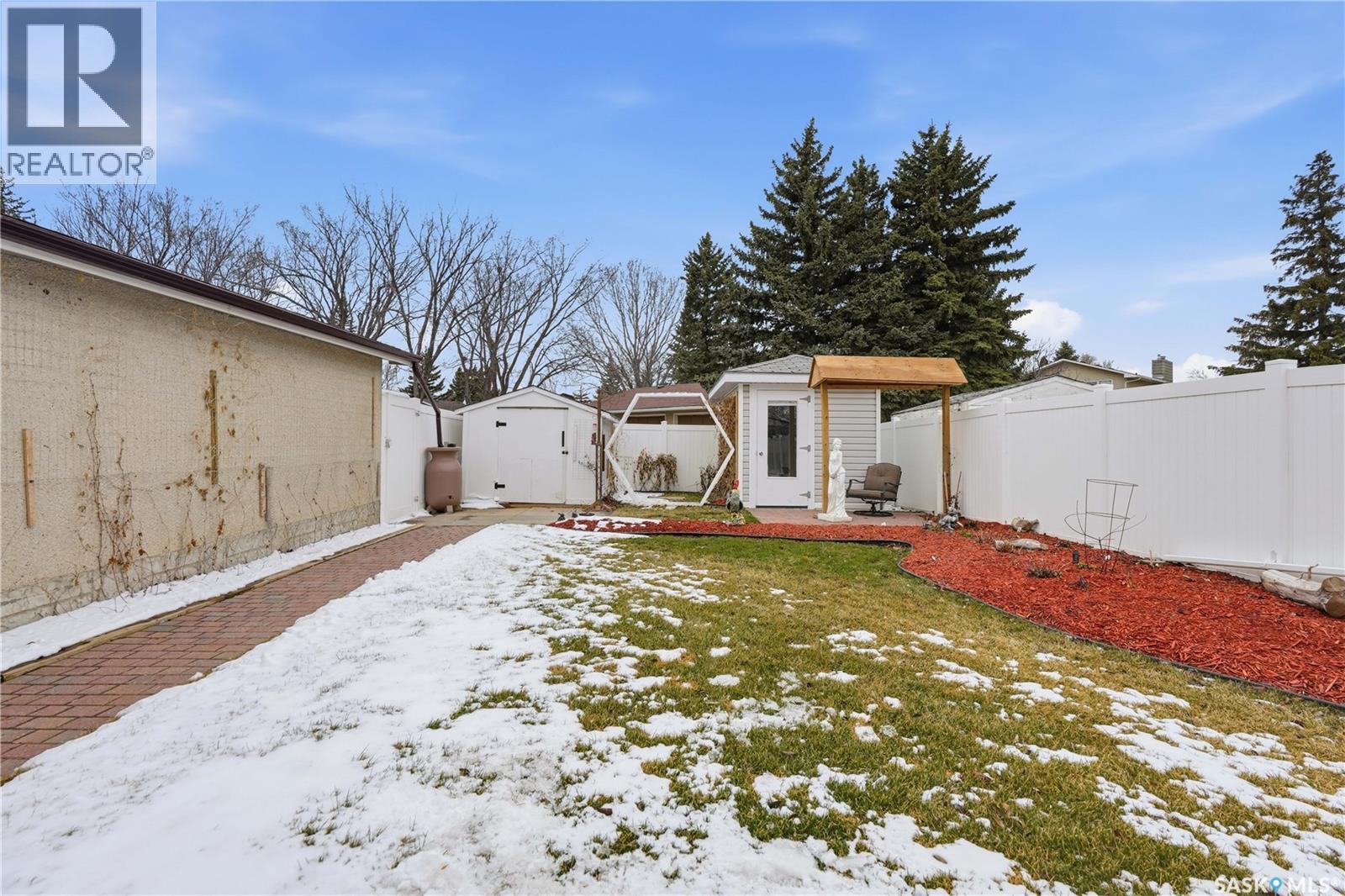 110 Mccarthy Boulevard N, Regina, Saskatchewan  S4R 6A4 - Photo 36 - SK034397