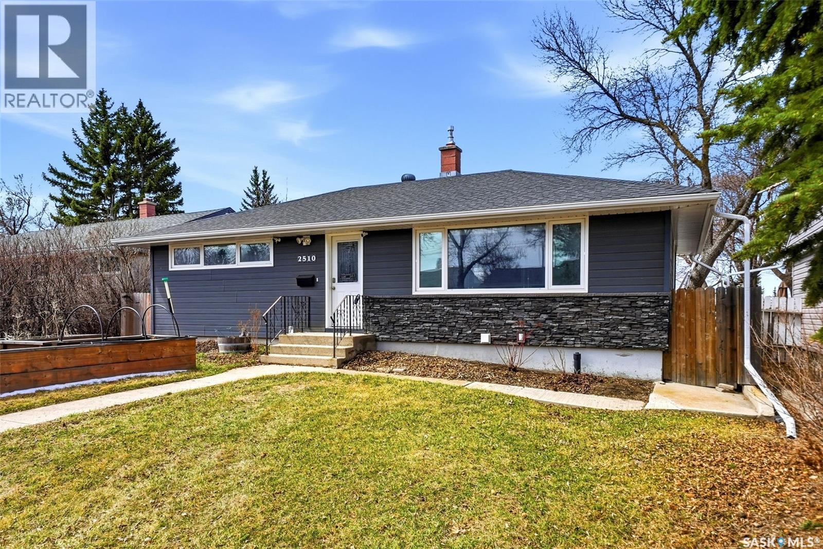 2510 Edward Street, Regina, Saskatchewan  S4S 0M8 - Photo 1 - SK034426