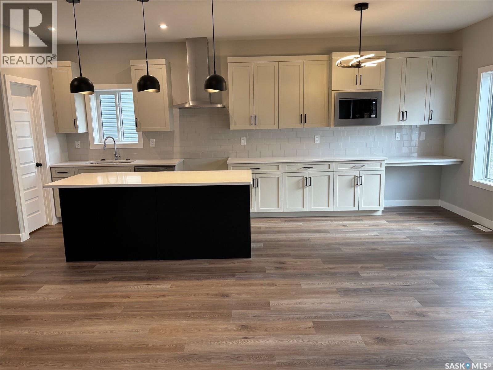 309 Cockcroft Street, Saskatoon, Saskatchewan  S7V 1Y9 - Photo 4 - SK034392