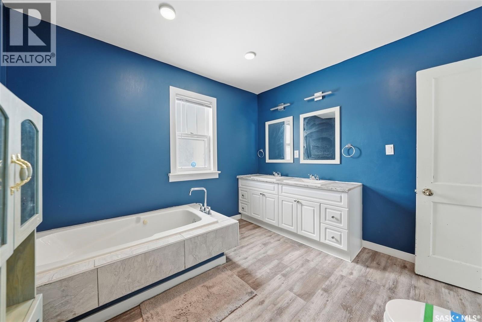 537 7th Street E, Prince Albert, Saskatchewan  S6V 0S6 - Photo 13 - SK034088