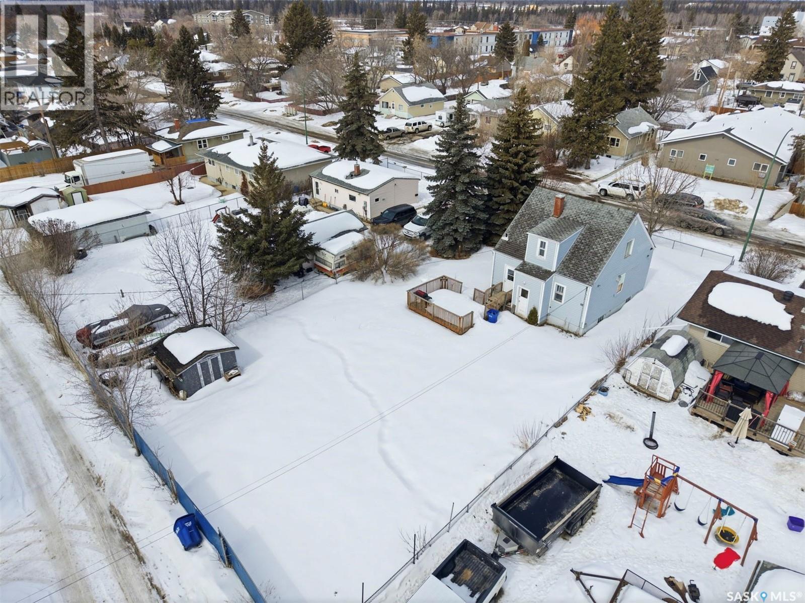 537 7th Street E, Prince Albert, Saskatchewan  S6V 0S6 - Photo 24 - SK034088