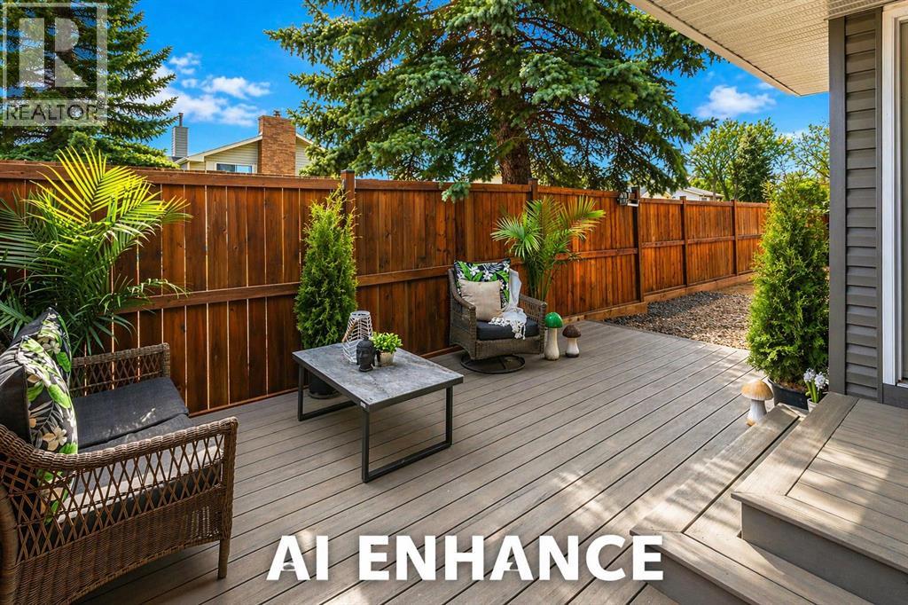 79 Scenic Way Nw, Calgary, Alberta  T3L 1B4 - Photo 3 - A2304539