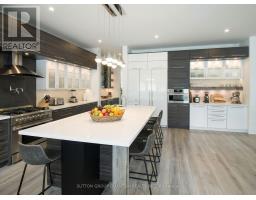 700 HILLCREST ROAD, Pickering, Ontario