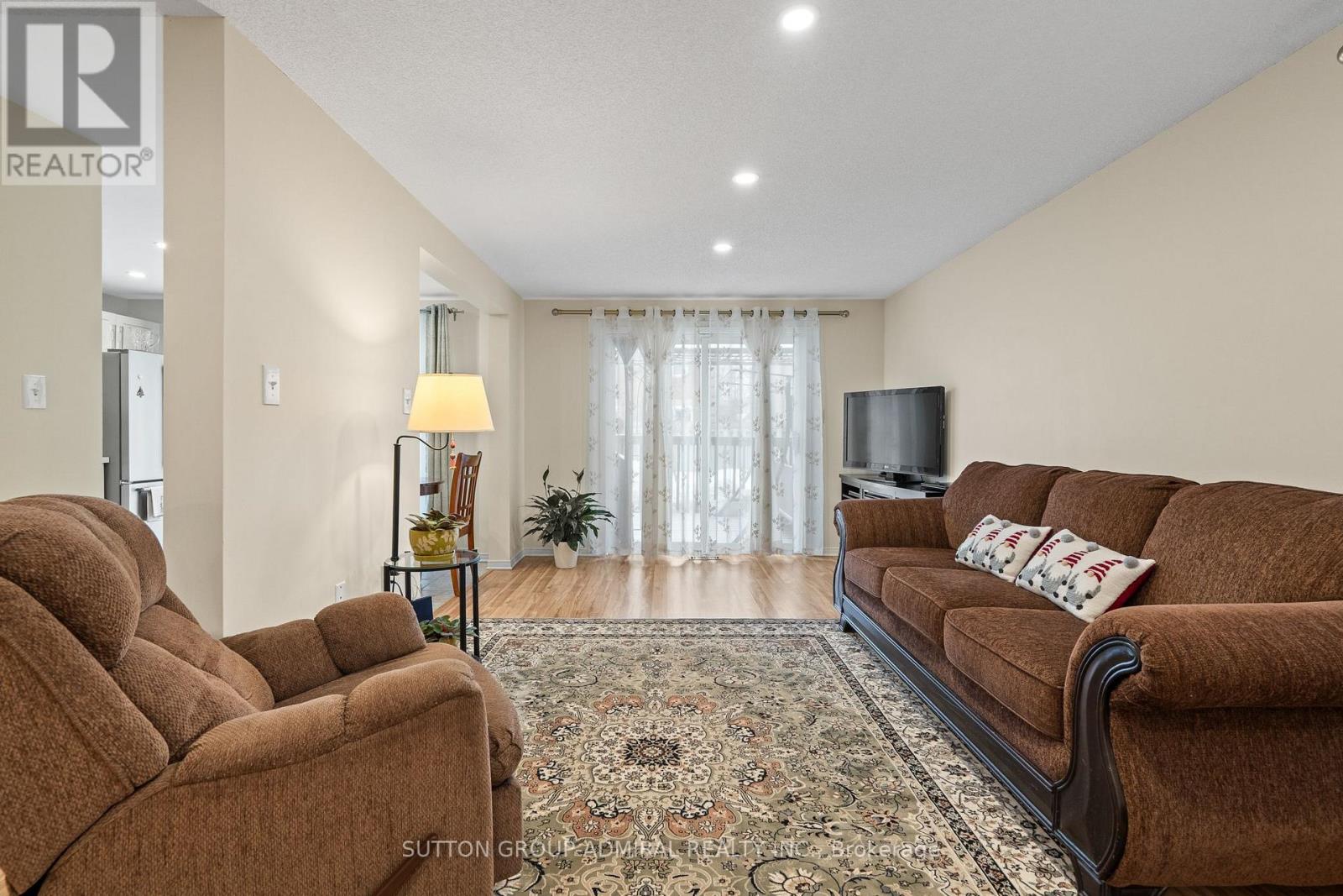 213 Tunbridge Road, Barrie, Ontario  L4M 6R6 - Photo 13 - S13062360