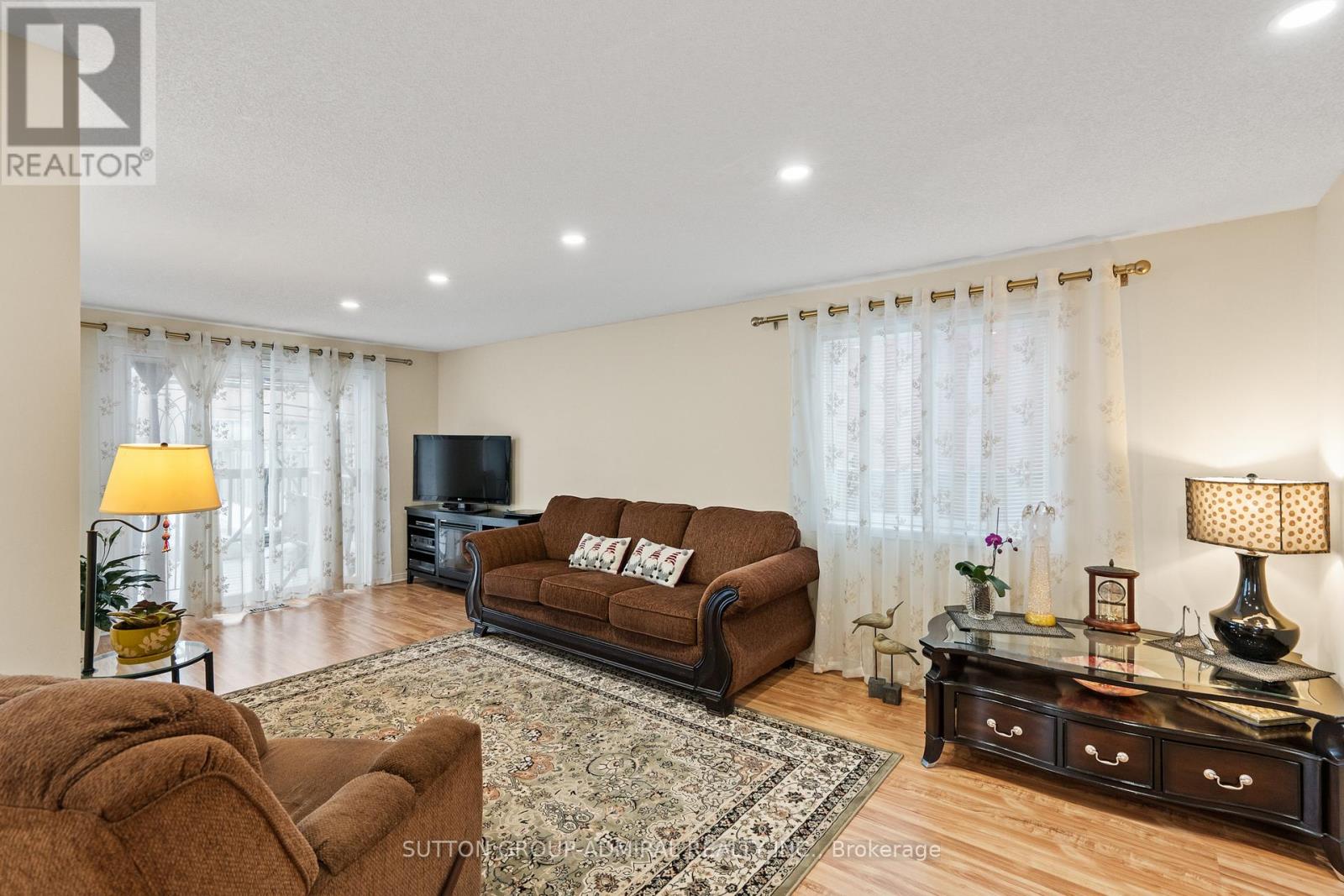 213 Tunbridge Road, Barrie, Ontario  L4M 6R6 - Photo 14 - S13062360