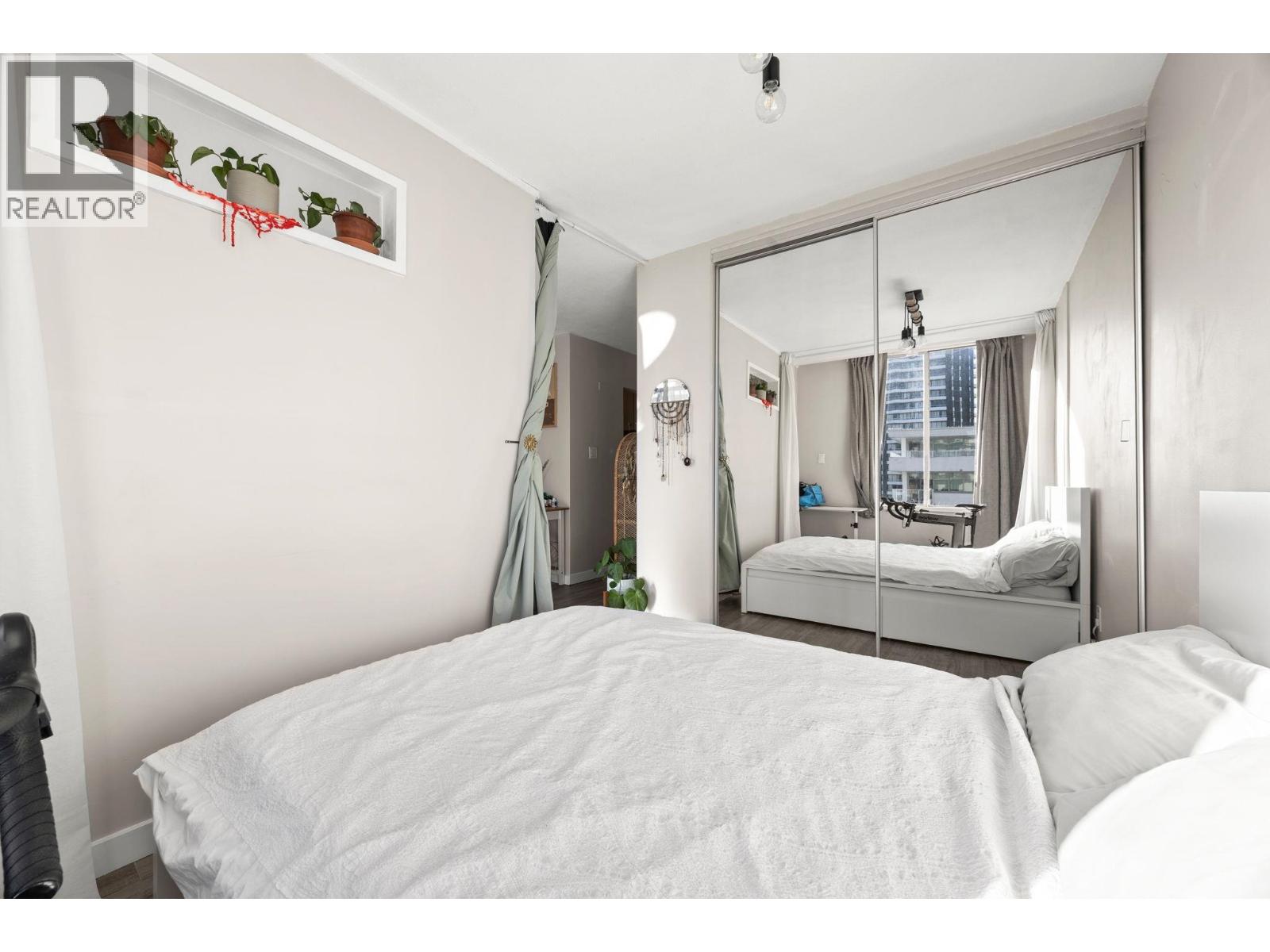 701 1100 Harwood Street, Vancouver, British Columbia  V6E 1R7 - Photo 16 - R3117740
