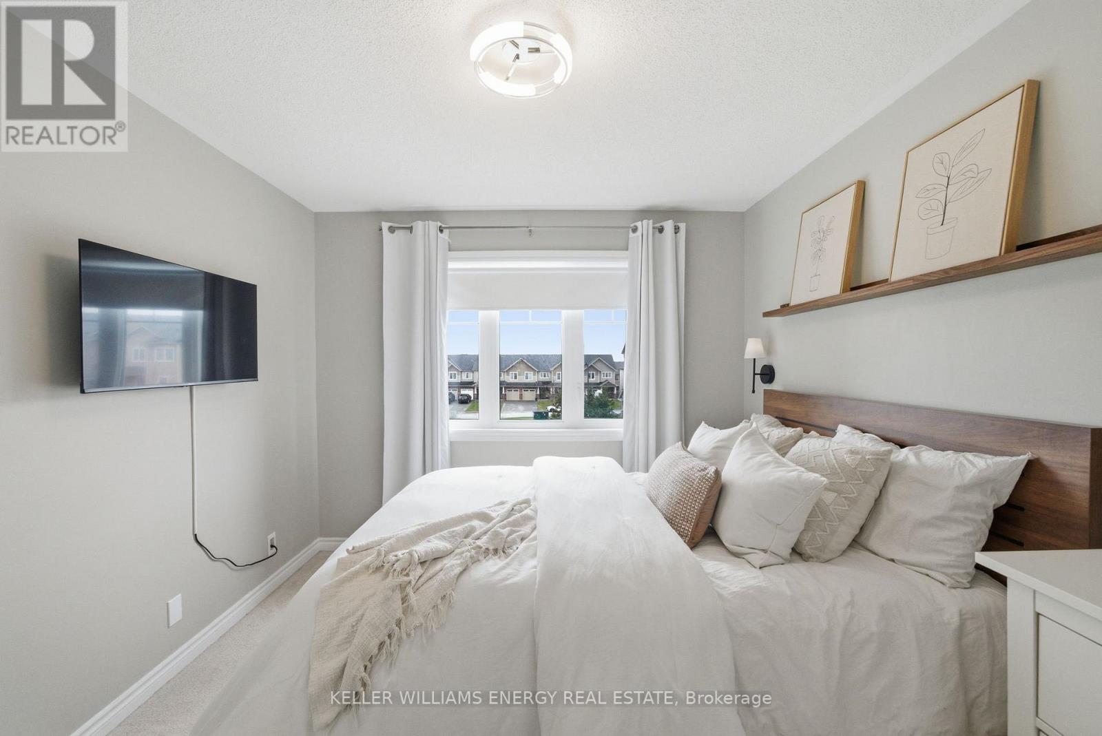 98 Tabaret Crescent, Oshawa, Ontario  L1L 0G5 - Photo 13 - E13062866