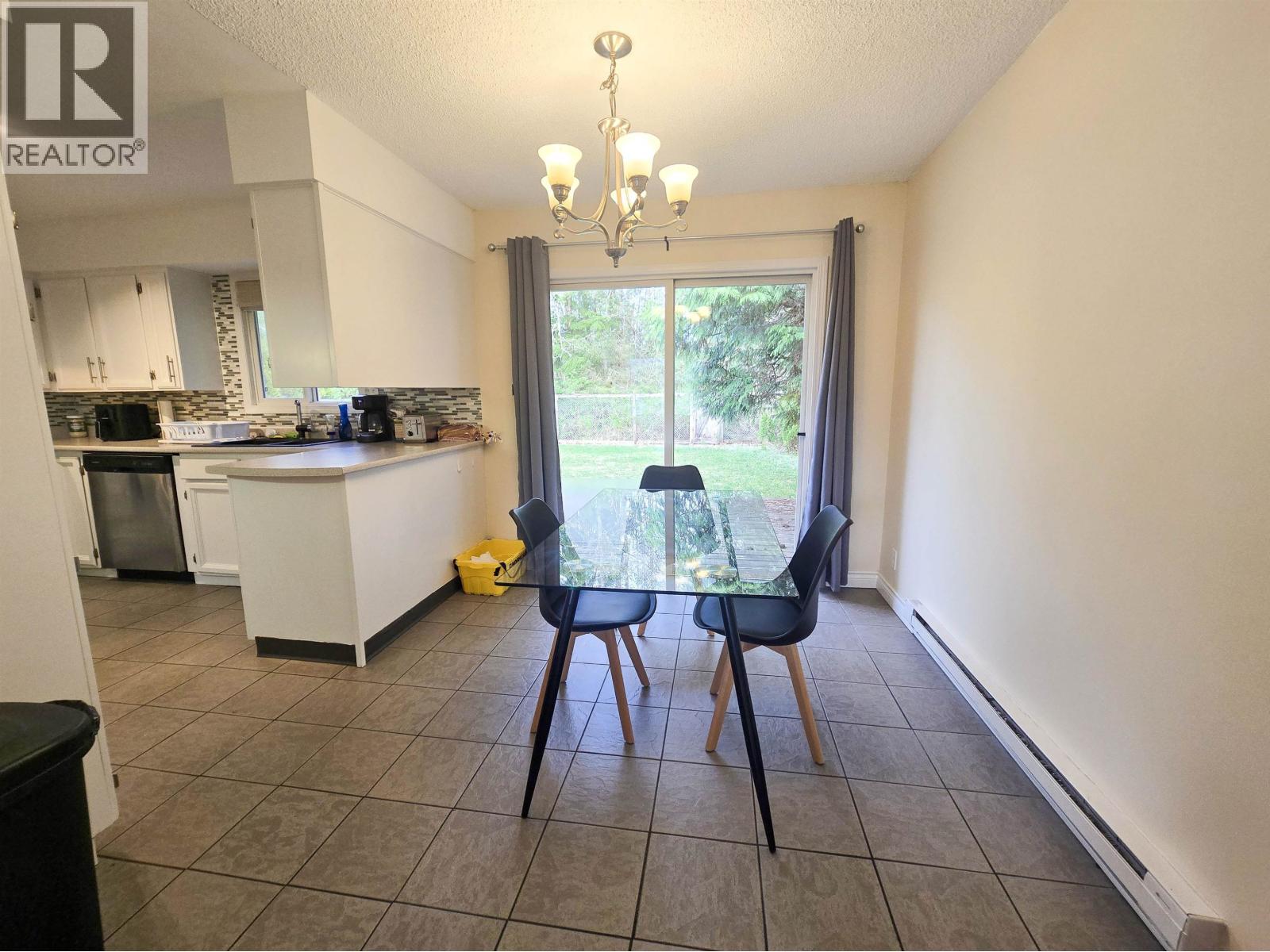99 Charles Street, Kitimat, British Columbia  V8C 2J4 - Photo 4 - R3116345