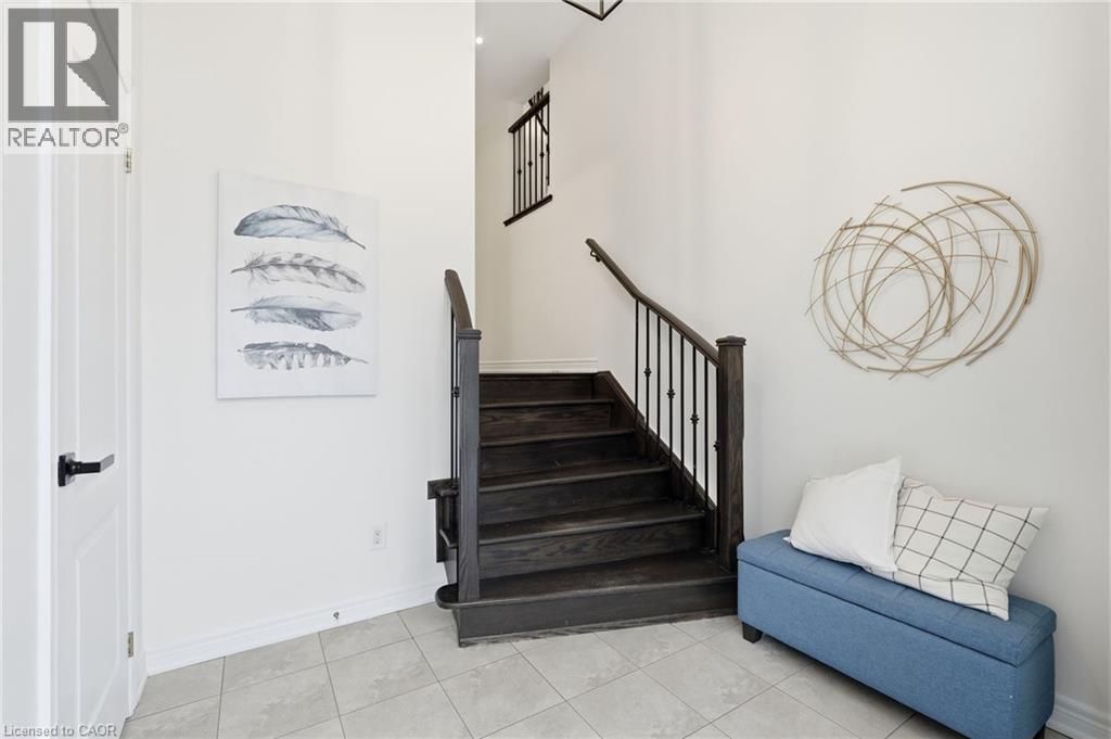 4268 Ryan Lane, Burlington, Ontario  L7M 0M3 - Photo 5 - 40807237