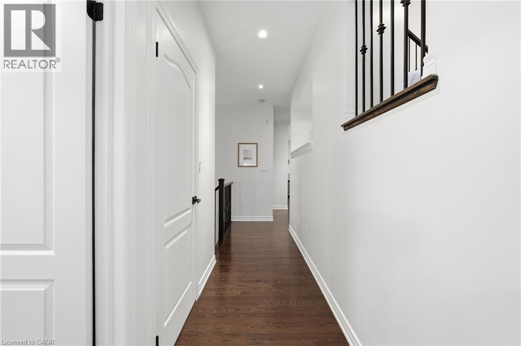 4268 Ryan Lane, Burlington, Ontario  L7M 0M3 - Photo 6 - 40807237