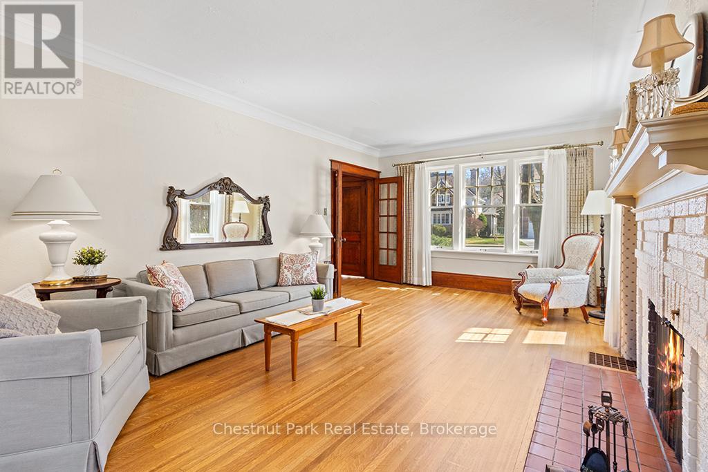 190 4th Street W, Owen Sound, Ontario  N4K 3J9 - Photo 11 - X13062872