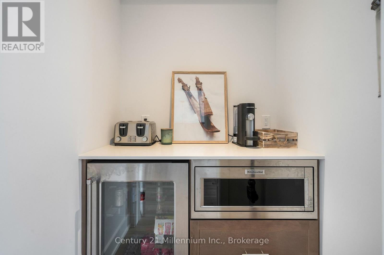 # 2 - 117 Sladden Court, Blue Mountains, Ontario  N0H 2P0 - Photo 11 - X13062894