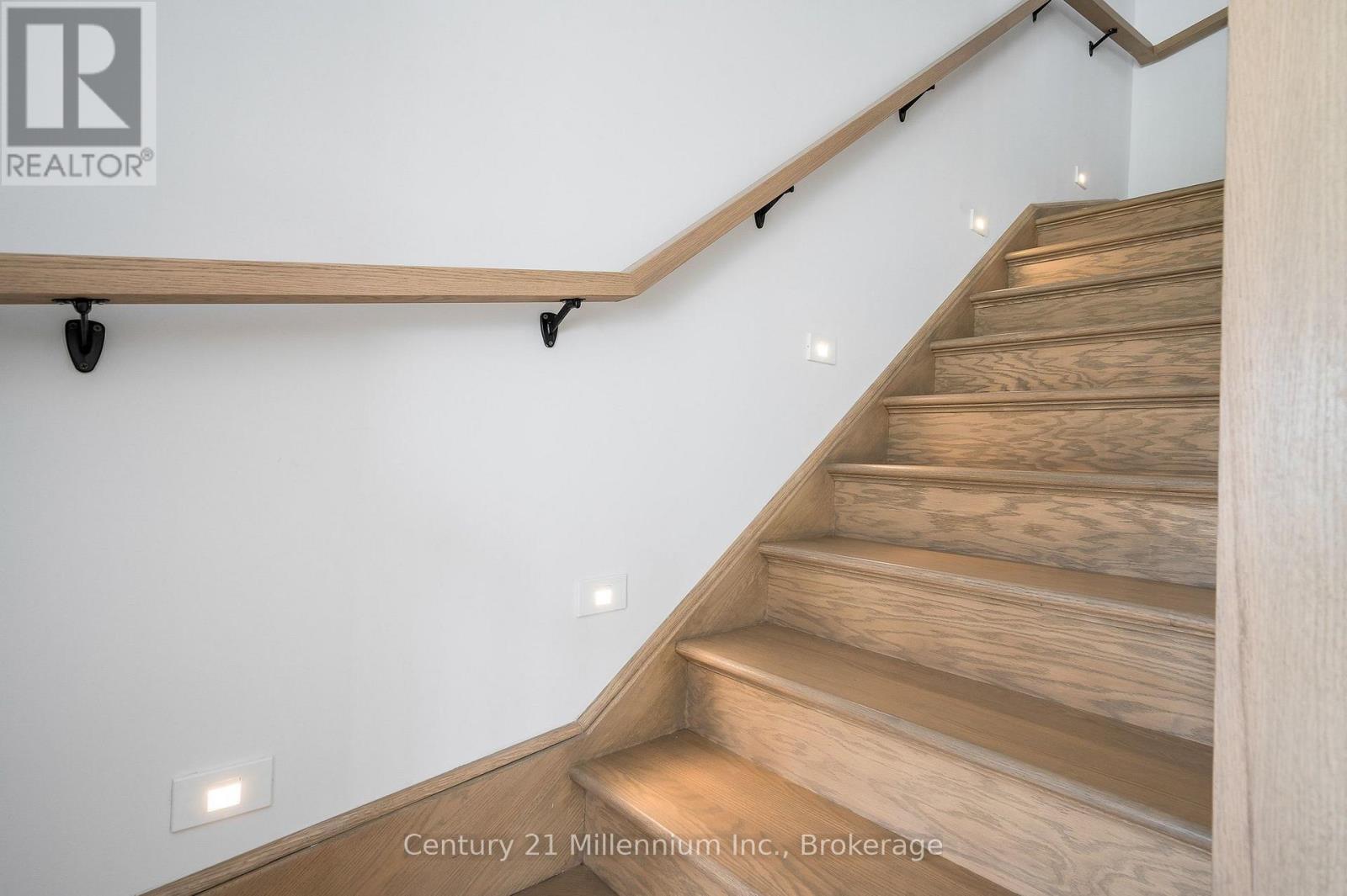 # 2 - 117 Sladden Court, Blue Mountains, Ontario  N0H 2P0 - Photo 19 - X13062894