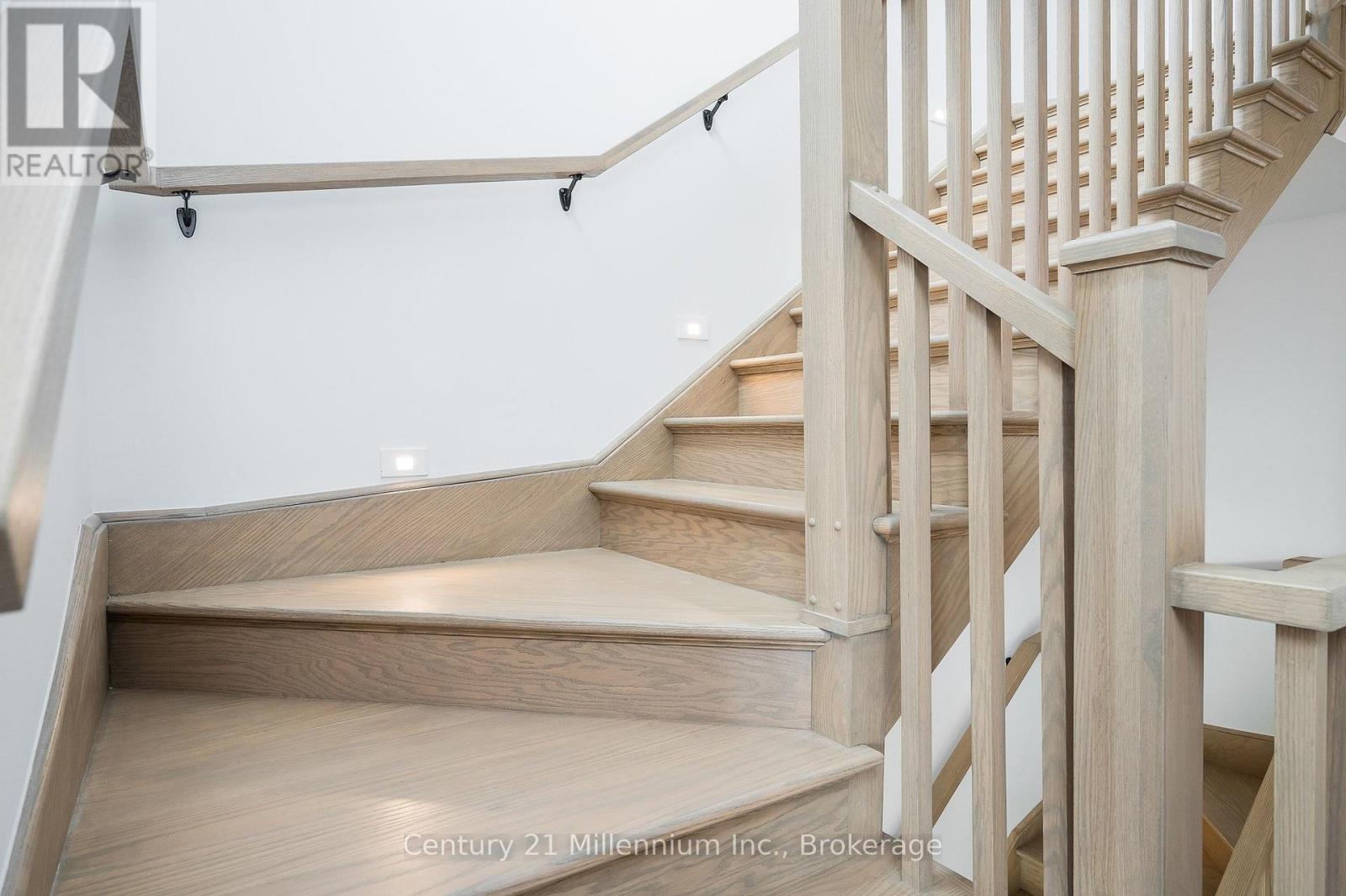 # 2 - 117 Sladden Court, Blue Mountains, Ontario  N0H 2P0 - Photo 32 - X13062894