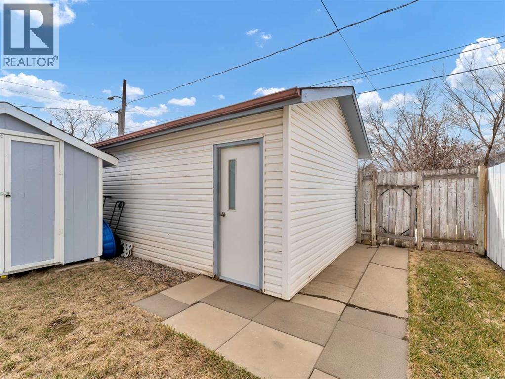 73 9 Street Se, Medicine Hat, Alberta  T1A 1N1 - Photo 40 - A2302672