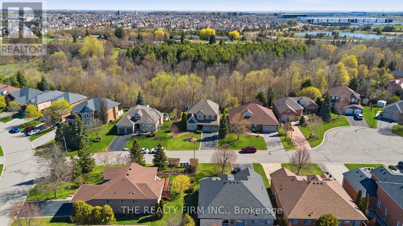 3 Cliffcrest Court, Caledon, Ontario  L7C 1C1 - Photo 4 - W13062774