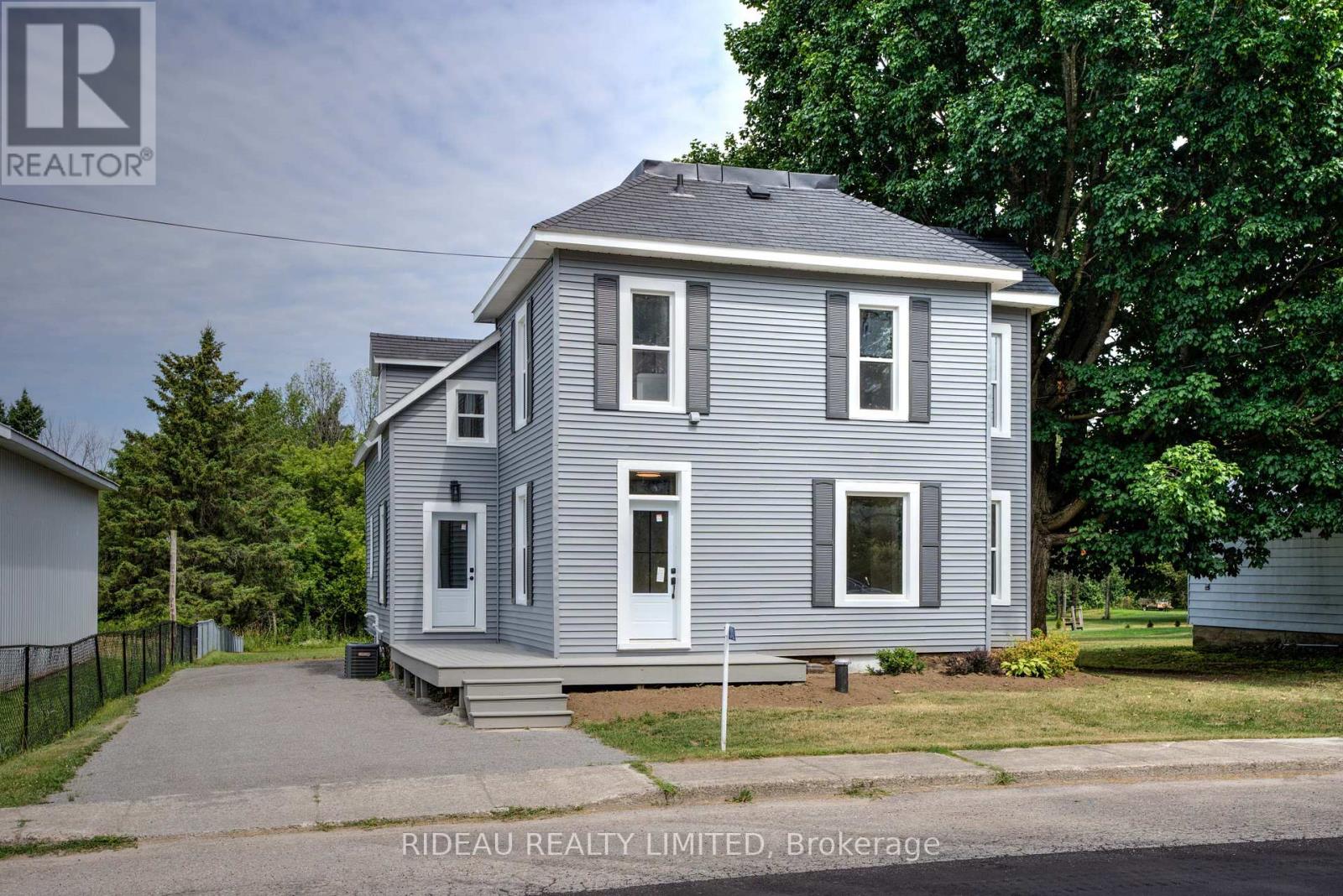 342 Kitley Line 8 Road, Elizabethtown-Kitley, Ontario  K0E 1H0 - Photo 1 - X12832786